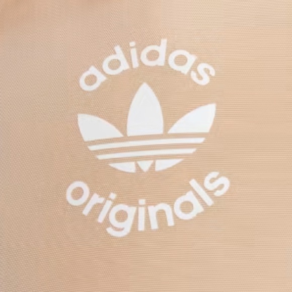 ADIDAS ORIGINALS, PUFFER & POUCH CROSSBODY BAG - Picture 14 of 15